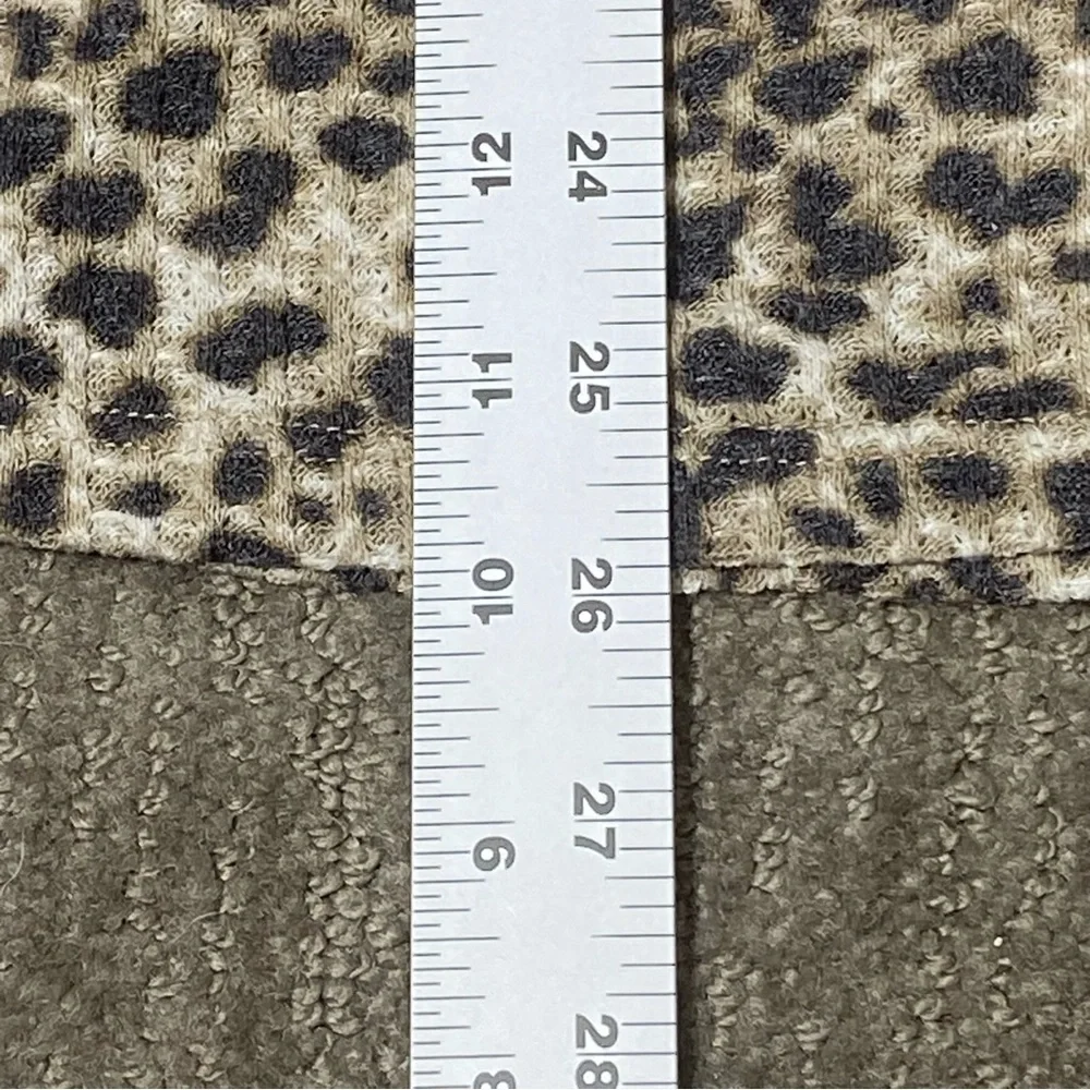 Torrid Thermal Henley Top Leopard Animal Waffle Womens Plus Size L V-Neck Casual